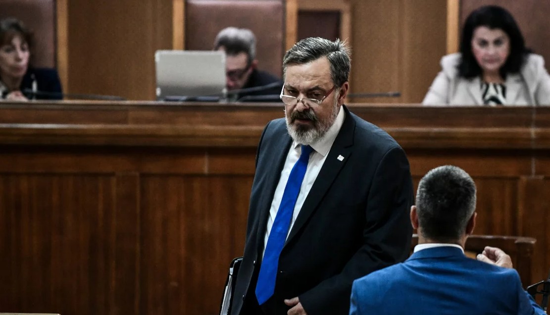 Απολογία Χρ. Παππά της Χρυσής Αυγής: Αποκήρυξε τις ναζιστικές φωτογραφίες Απολογία Χρ. Παππά της Χρυσής Αυγής: Αποκήρυξε τις ναζιστικές φωτογραφίες