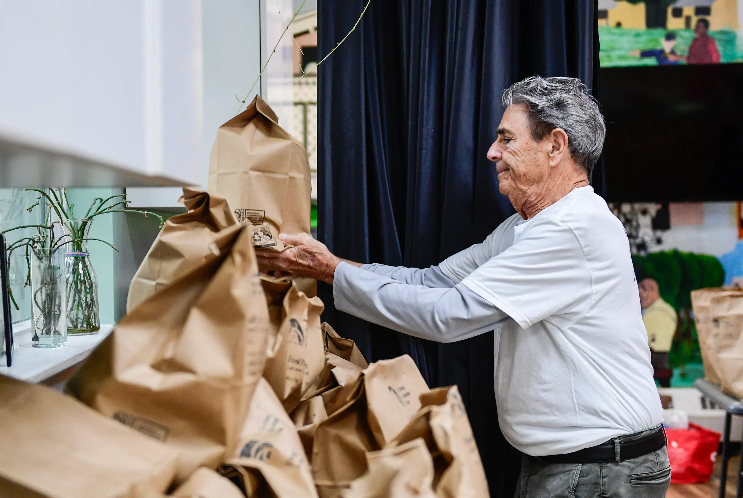 Shutdown ΗΠΑ: Εκατομμύρια πολίτες αναμένουν τη συνέχιση κουπονιών για τρόφιμα