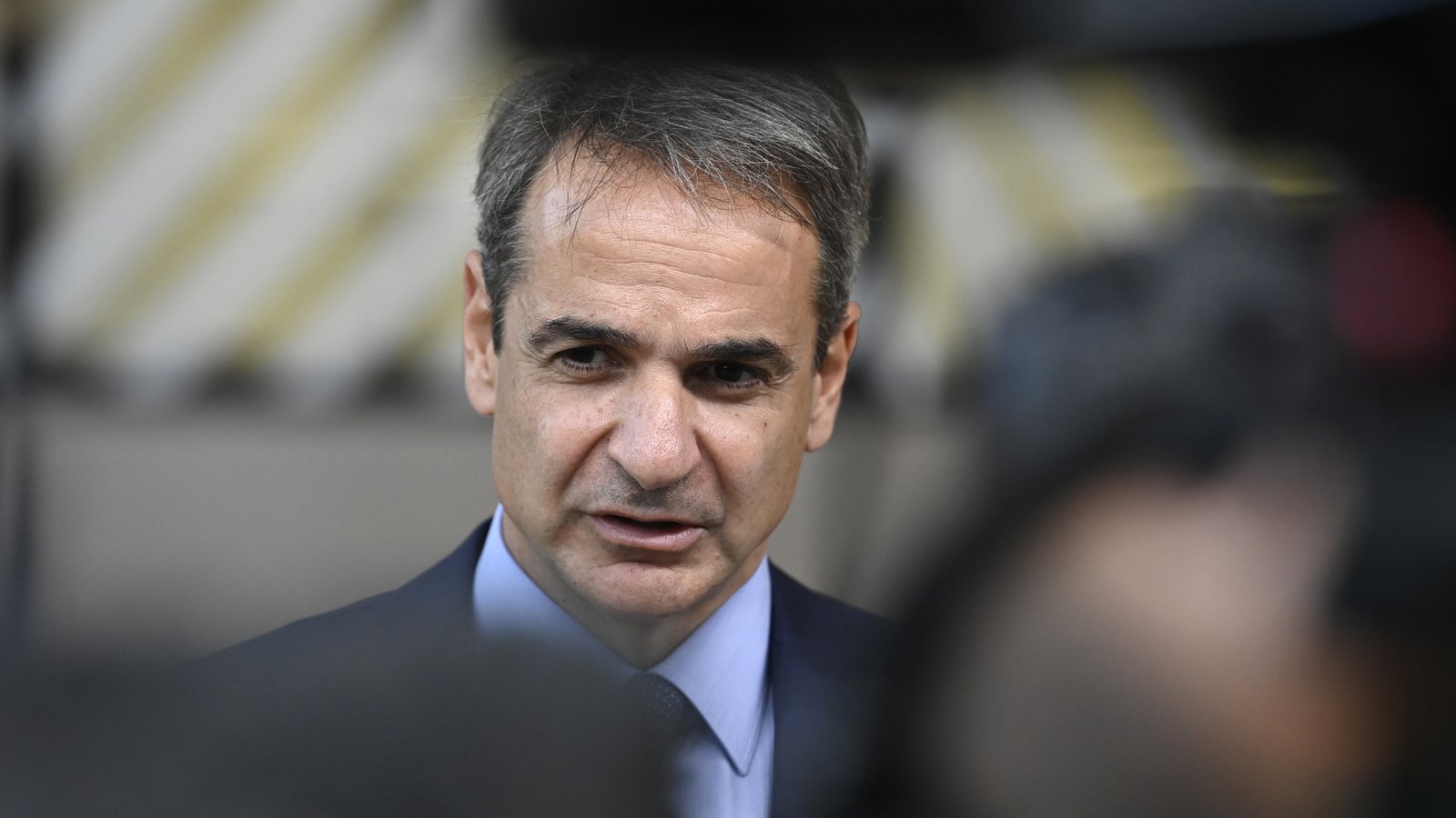 Στην Κύπρο ο Μητσοτάκης για το μνημόσυνο Κληρίδη-Εκφωνεί επιμνημόσυνο λόγο