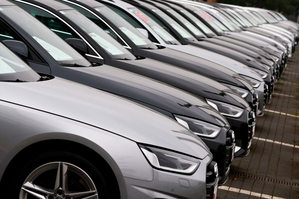 Μείωση 25-30% στις πωλήσεις οχημάτων λόγω ανακλήσεων αερόσακων