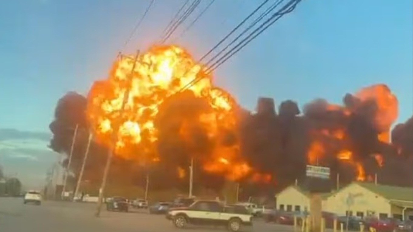 Αεροσκάφος συνετρίβη στο Κεντάκι - Τουλάχιστον τρεις νεκροί (ΒΙΝΤΕΟ)