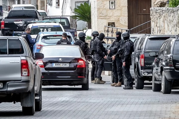 Κρήτη: «Κάνω έκκληση στις γυναίκες της άλλης οικογένειας, να ζήσουν τα παιδιά»