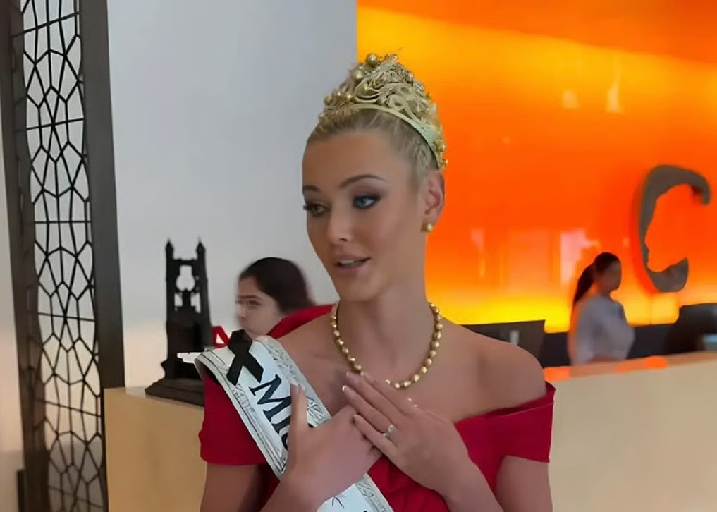 Σάλος στα βραβεία Miss Universe: Γιατί αποχώρησε η νικήτρια του 2024 (ΒΙΝΤΕΟ)