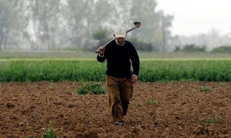 ΥΠ.ΓΕΩ: Οδηγός καλών πρακτικών για εξοικονόμηση νερού σε 25000 Γεωργούς