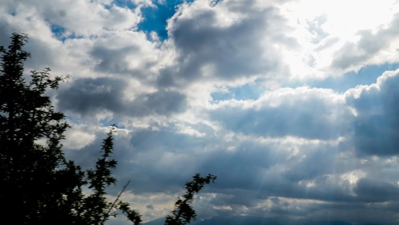 Κυρίως αίθριος ο καιρός σήμερα – Σταδιακή πτώση μέχρι την Πέμπτη