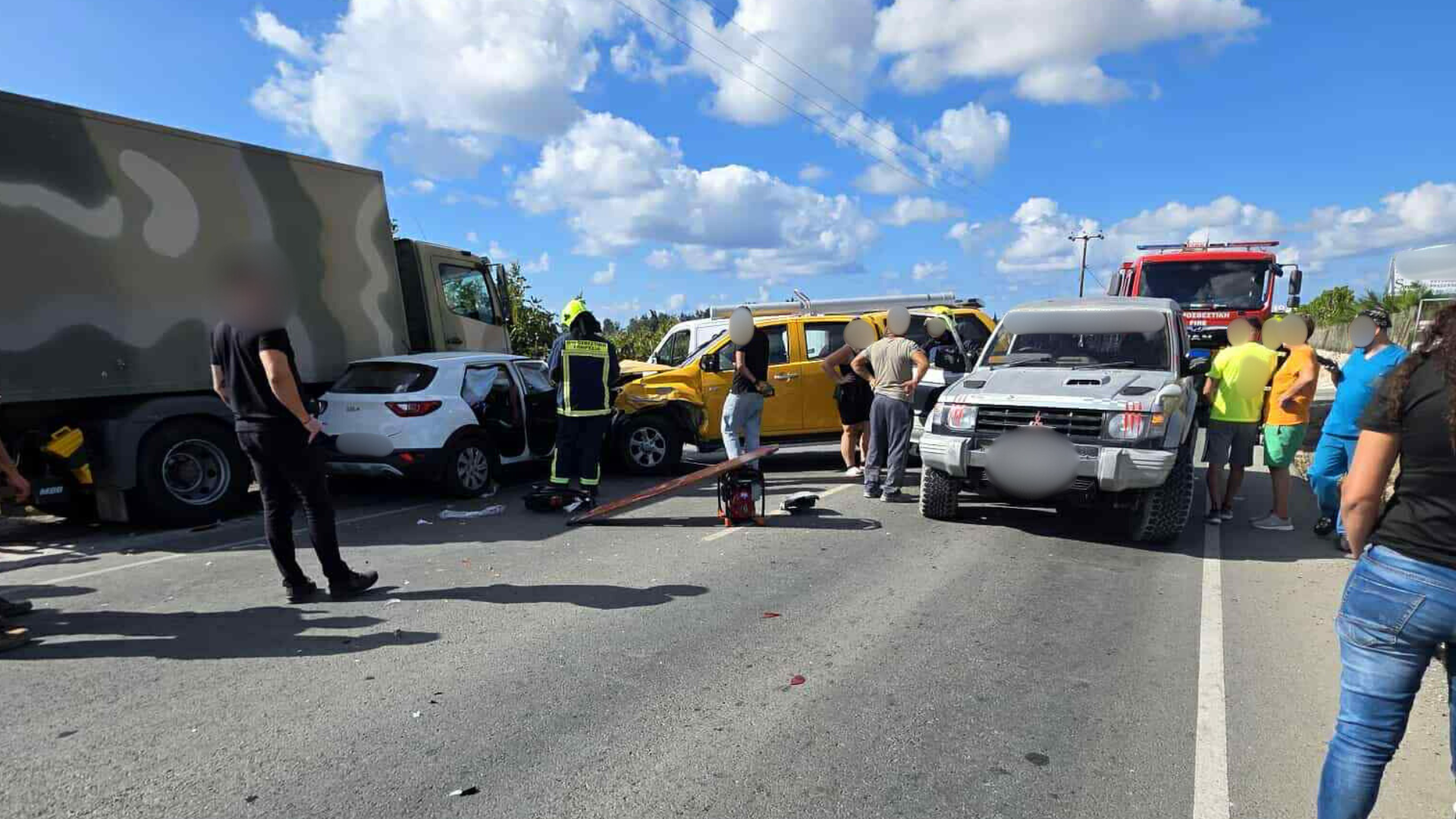 Πάφος: Καραμπόλα τεσσάρων οχημάτων– Απεγκλωβίστηκε τραυματίας από την ΠΥ