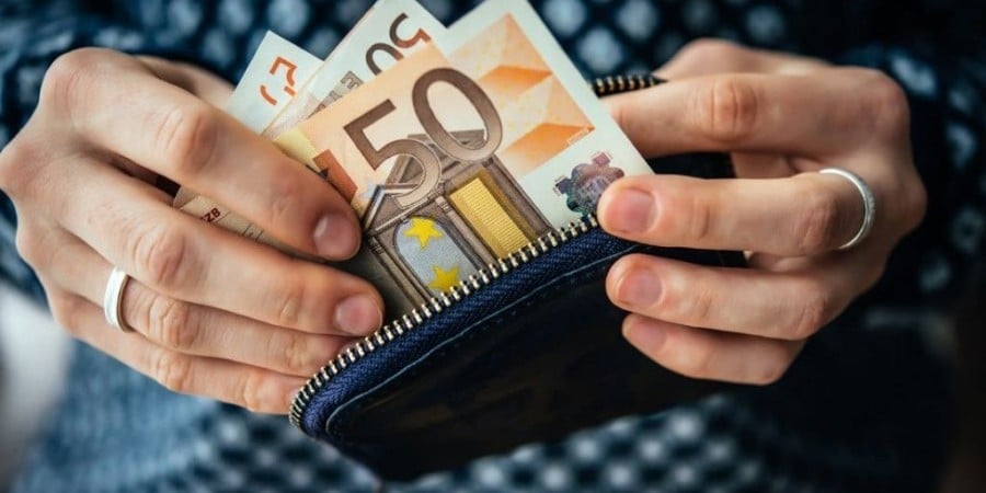 ΣΕΚ: Θα διεκδικήσει σημαντικές αυξήσεις στην ανανέωση των συλλογικών συμβάσεων