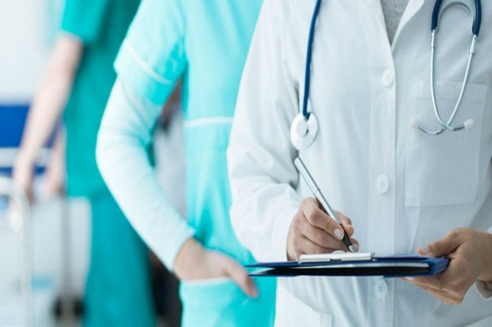 Επ. Υγείας: Εκ διαμέτρου αντίθετες θέσεις για τις πανεπιστημιακές κλινικές