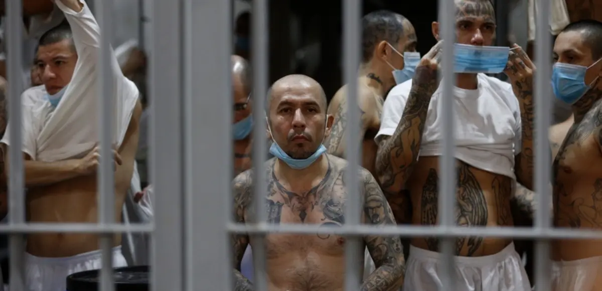 Έκθεση «Φτάσατε στην Κόλαση»: Καταγγέλλει βασανιστήρια κατά Βενεζουελάνων