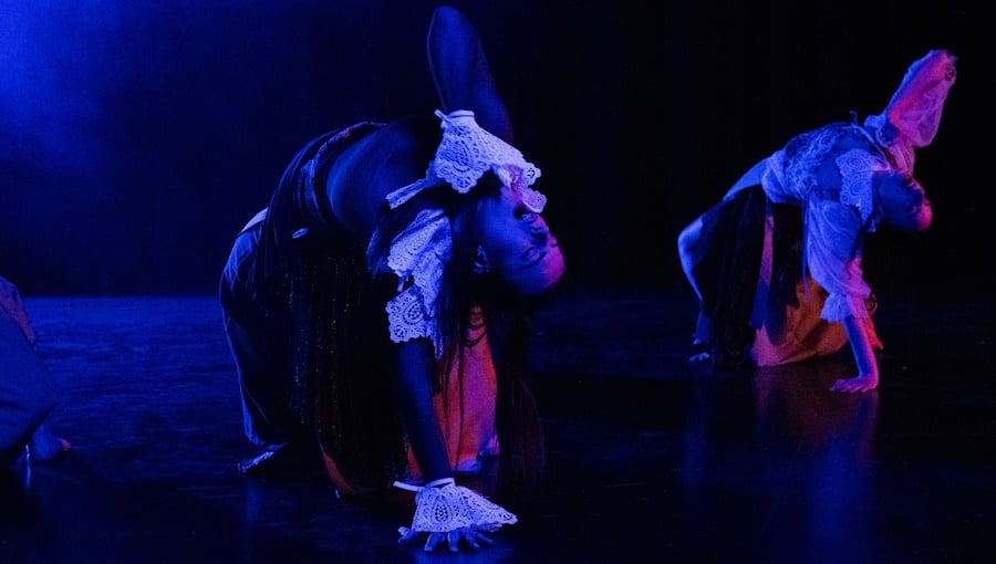 Το Διεθνές Φεστιβάλ Λευκωσίας 2025 παρουσιάζει: Χλόη Μπέλλου & "Στιγμές"