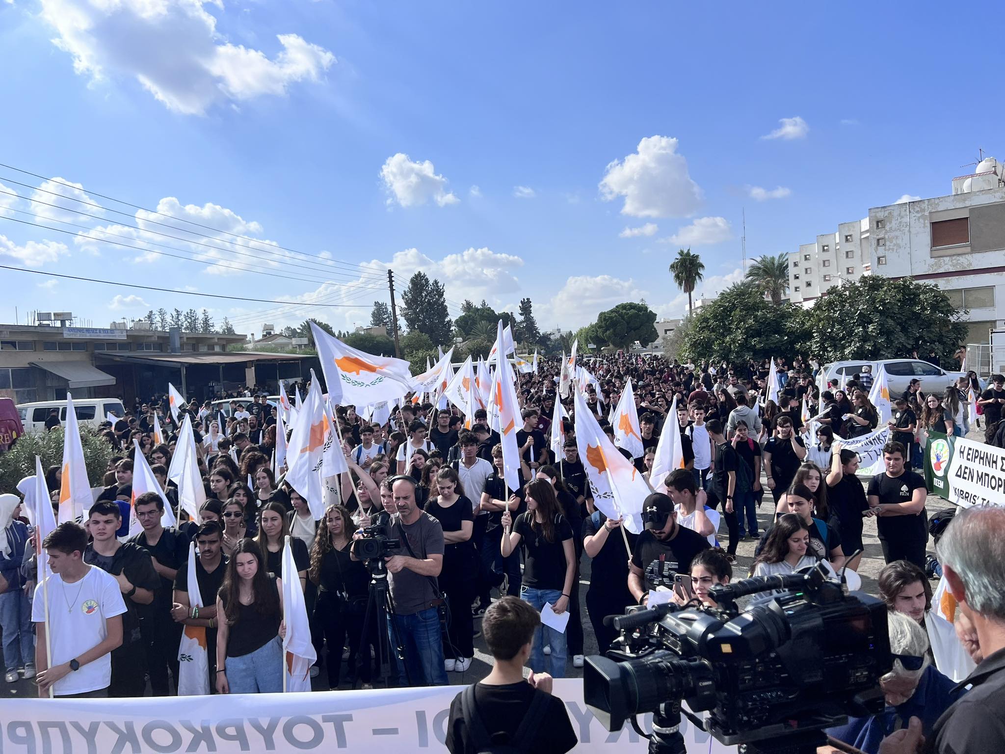 Εκδηλώσεις καταδίκης του ψευδοκράτους-Μαθητές και φοιτητές στους δρόμους