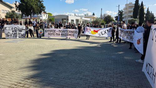 Εκδήλωση μαθητών στην Πάφο για καταδίκη ψευδοκράτους
