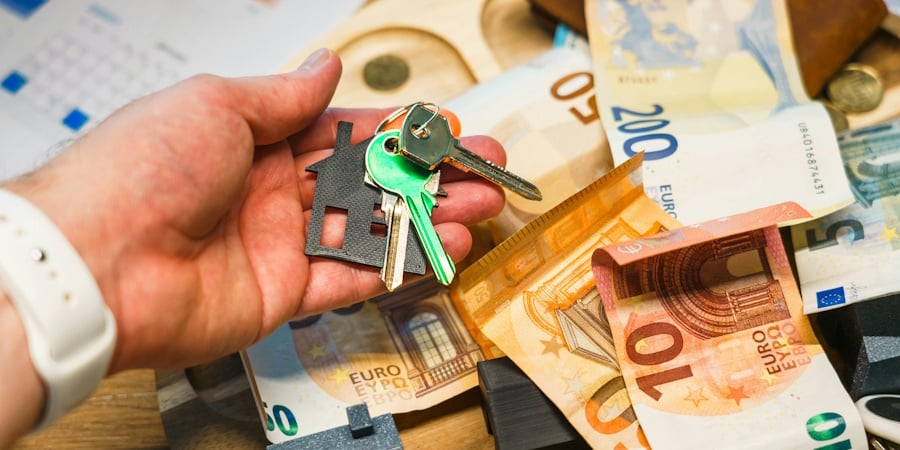 Ραγδαία αύξηση ακινήτων-μαϊμού σε μικτές αγγελίες.