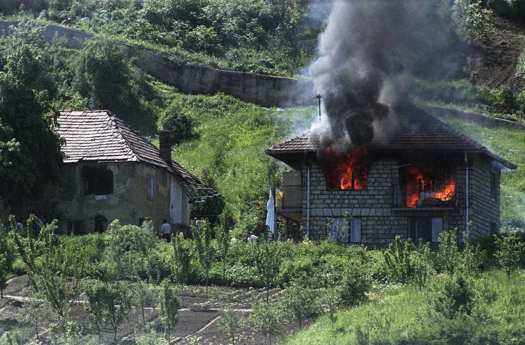 Ιταλία: Έρευνα για ξένους που πλήρωναν να πυροβολούν αμάχους στο Σαράγεβο