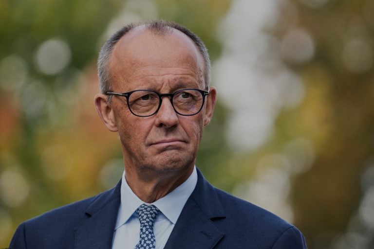 Μερτς:Ο ουκρανικός στρατός θα εξοπλιστεί με συστήματα πυρός μεγάλου βεληνεκούς