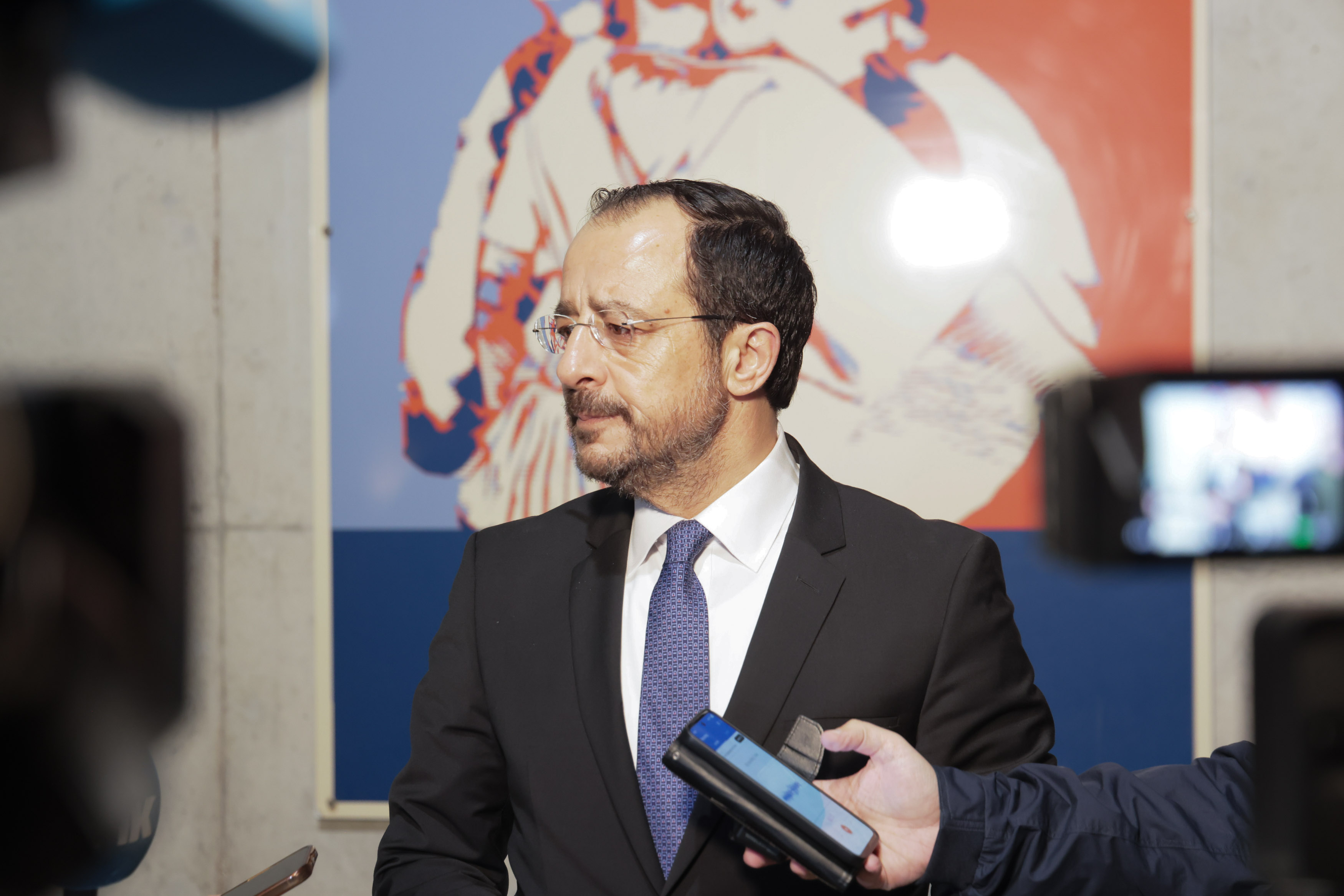 ΠτΔ-Ερχιουρμάν: «Μεταβαίνω με εισηγήσεις για δημιουργία θετικών εξελίξεων»