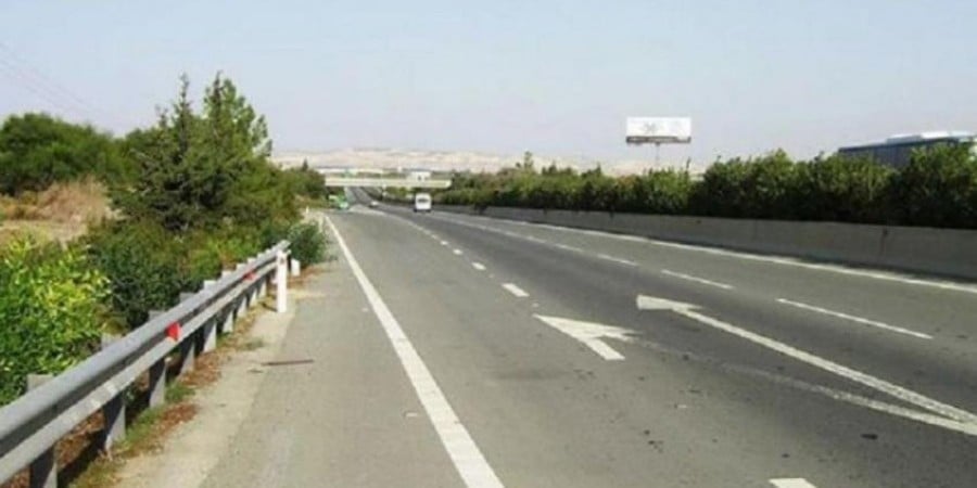 Δόθηκε στην κυκλοφορία η δεξιά λωρίδα στον αυτ/δρομο παρά το Πεντάκωμο