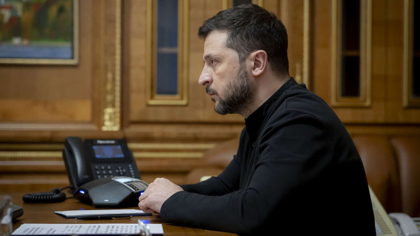 Ζελένσκι: Επικοινώνησε με Γερμανία, Γαλλία και Βρετανία για το σχέδιο ειρήνης