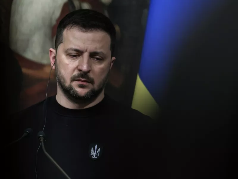 Ζελένσκι: Η Ουκρανία είτε θα χάσει τον βασικό έταιρο της ή την αξιοπρέπειά της