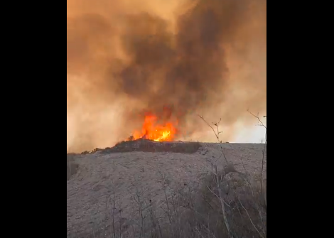 Πάφος: Αναζωπυρώθηκε η πυρκαγιά – Στήθηκε κέντρο ελέγχου (vid)