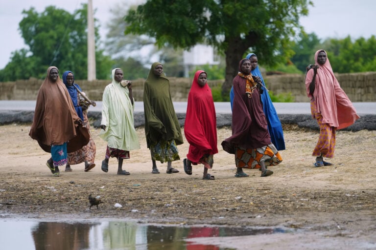 Νιγηρία: 50 απαχθέντες μαχητές απέδρασαν, 38 πιστοί διασώθηκαν