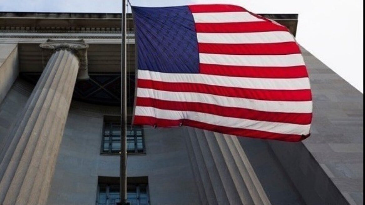 ΗΠΑ: Αμερικανοί αναμένεται να ξοδέψουν ένα ποσό ρεκόρ αυτές τις γιορτές