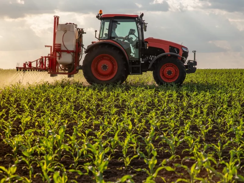 ΤΟΜ: Ανακοίνωσε ανάκληση επικίνδυνων αυτοκινήτων, τρακτέρ και φορτηγών