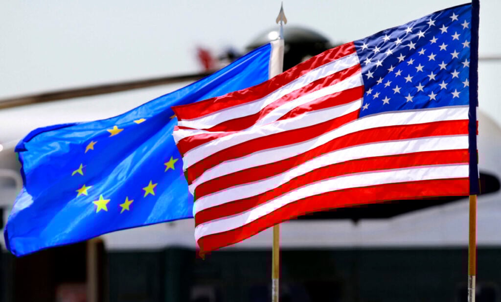 ΗΠΑ: Ζητούν ριζικές αλλαγές σε ψηφιακούς κανονισμούς για μείωση δασμών από ΕΕ
