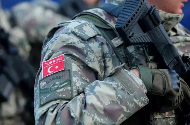 Τουρκία: Έτοιμη να συμμετάσχει στη «δύναμη διασφάλισης» στην Ουκρανία