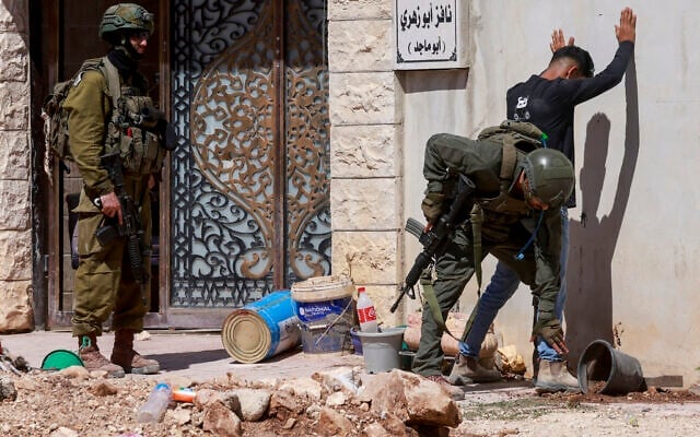 Δυτική Όχθη: Ισραηλινοί στρατιώτες πυροβόλησαν και σκότωσαν δύο Παλαιστίνιους