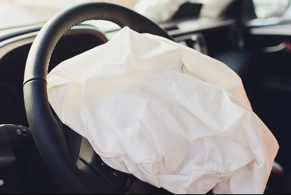 ΤΟΜ: Επιπλέον ανάκληση 7 οχημάτων Vauxhall λόγω ελαττωματικών αερόσακων ΤΑΚΑΤΑ