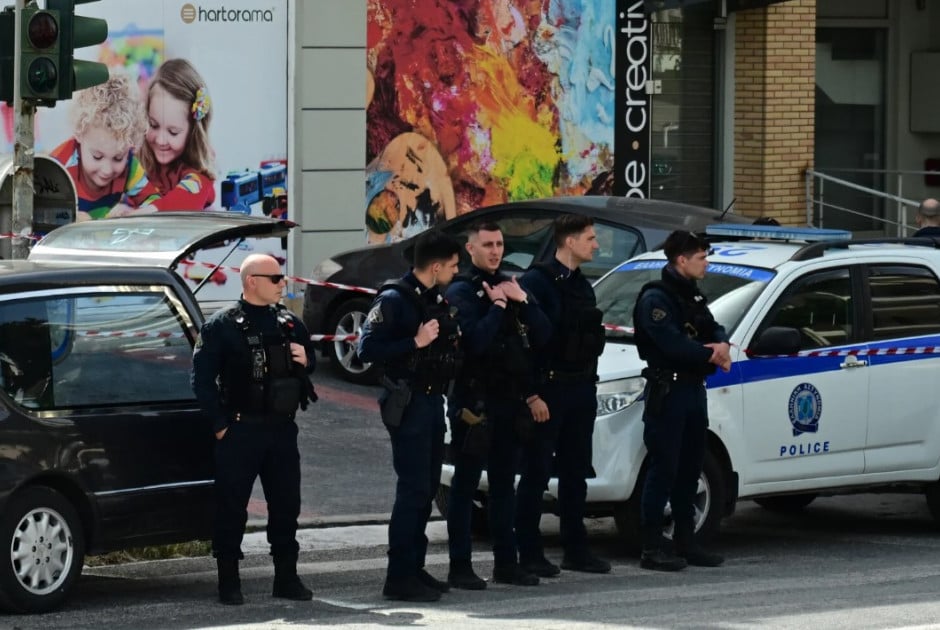 Σοκ στο Μενίδι: 14χρονη παρουσιάστηκε στην Αστυνομία με νεκρό έμβρυο