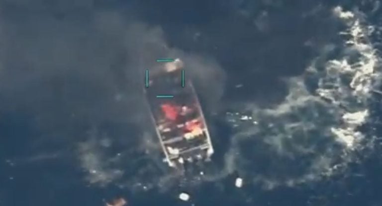 ΗΠΑ: Ναύαρχος διέταξε δεύτερο πλήγμα εναντίον σκάφους ανοικτά της Βενεζουέλας