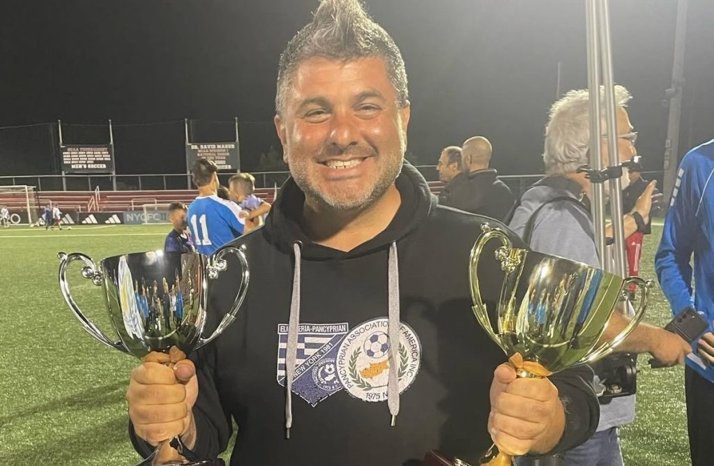 Απεβίωσε ο προπονητής κυπριακής ομάδας στη Νέα Υόρκη (pic)