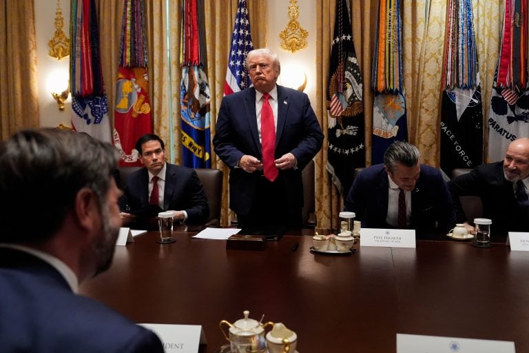 Τραμπ κατά Σομαλών μεταναστών: «Σκουπίδια, δεν τους θέλουμε στη χώρα μας»