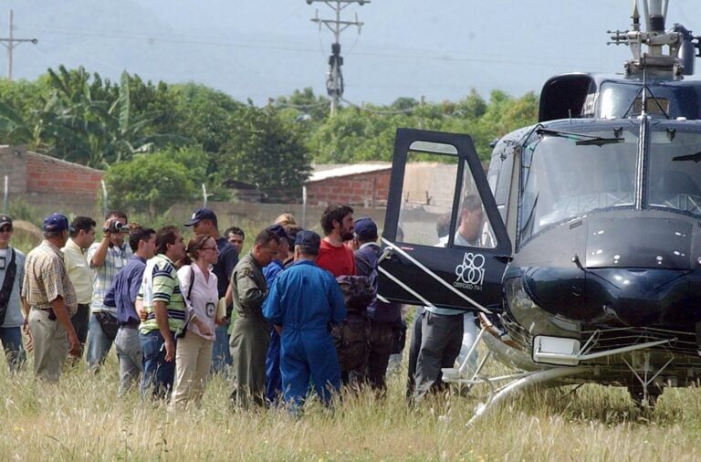 Κολομβία: 28 όμηροι ανταρτών αφήνονται ελεύθεροι