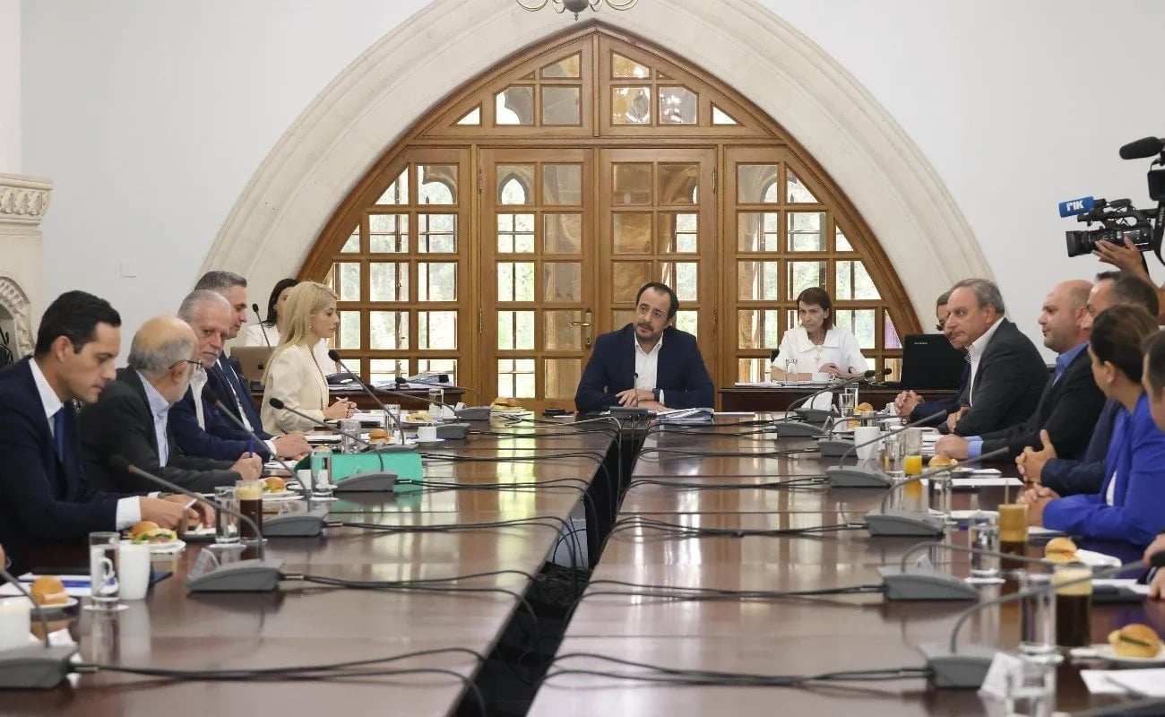 Συγκάλεσε Εθνικό Συμβούλιο την Παρασκευή ο ΠτΔ