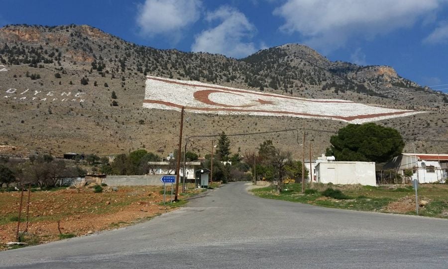 Ζημιές στον ηλεκτροπαραγωγό σταθμό κατεχόμενης Κερύνειας από ανεμοστρόβιλο