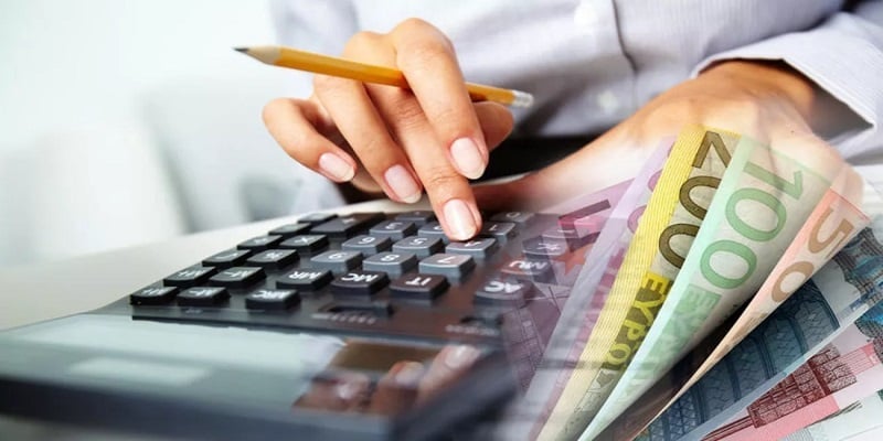 Ανοικτός σε τεκμηριωμένες εισηγήσεις για φορολογική μεταρρύθμιση, λέει ο ΥΠΟΙΚ