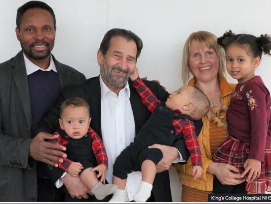 Έδωσαν στα δίδυμά τους το όνομα Κύπριου γιατρού που τους έσωσε πριν γεννηθούν