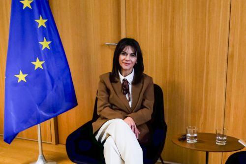 Αναδιάρθρωση των ΥΚΕ προτεραιότητα για τη νέα Υφυπουργό Κοινωνικής Πρόνοιας