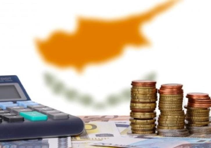 Στις 22 χιλιάδες το αφορολόγητο – Ποιες οι αλλαγές στις φορολογικές κλίμακες