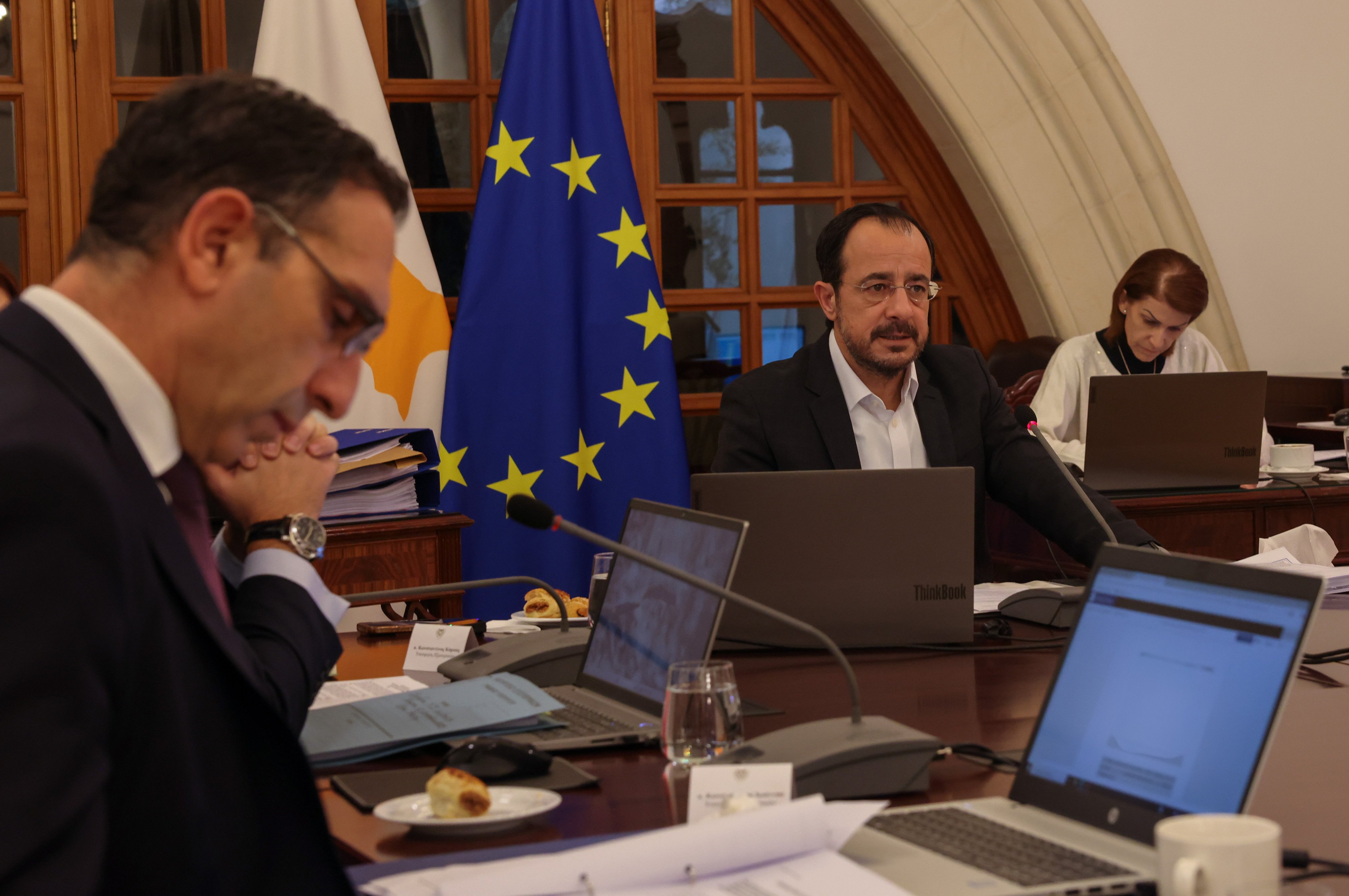 Συγκαλεί Εθνικό Συμβούλιο μετά τη συνάντηση με Έρχιουρμαν ο ΠτΔ