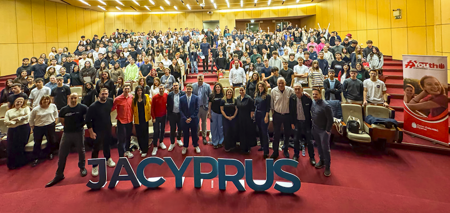 Μαζική συμμετοχή στο Kick-Off του προγράμματος «Μαθητική Επιχείρηση»