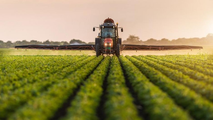 Χριστουγεννιάτικος μποναμάς στους γεωργούς - Έκτακτη στήριξη λόγω ανομβρίας