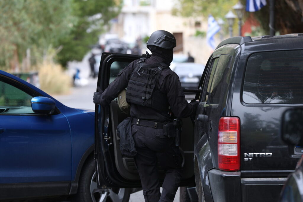 Κρήτη: Επιχείρηση του ελληνικού FBI με 14 προσαγωγές για απάτη 1,7 εκατ. ευρώ