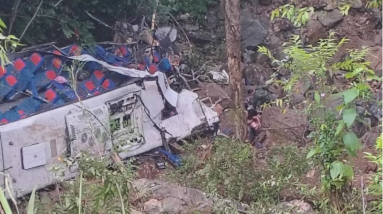 Τραγωδία στην Κολομβία: Λεωφορείο με μαθητές έπεσε σε γκρεμό - Δέκα νεκροί