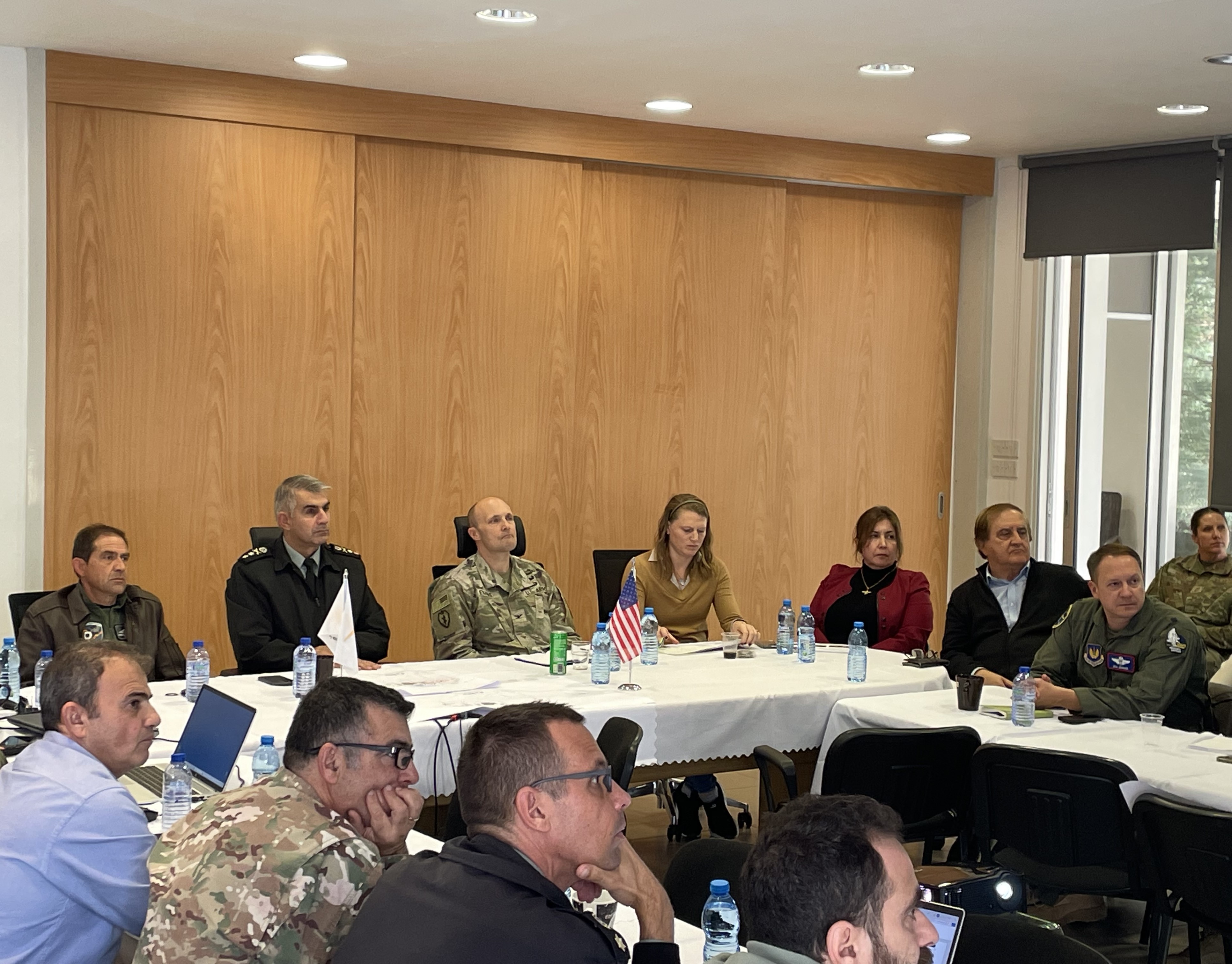 Σχέδια ΗΠΑ-Κύπρου για επέκταση της αεροπορικής βάσης στην Πάφο