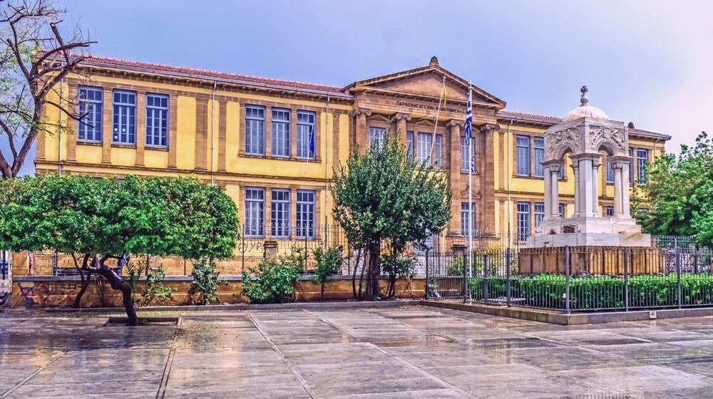 Λευκός καπνός για κτίριο Φανερωμένης: Μεταφέρεται το τμήμα ΙΣΑ