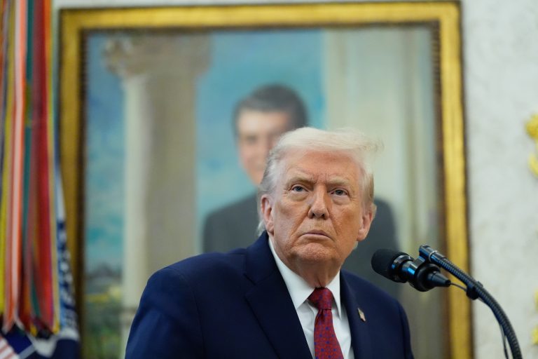 Τραμπ: «Κληρονόμησα το χάος και το διορθώνω - Μηδενική παράνομη μετανάστευση»